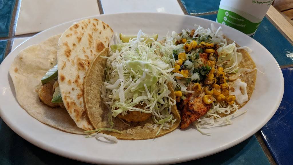 Rubios | restaurant | 19500 Plummer St Suite B-3, Northridge, CA 91324, USA | 8189986704 OR +1 818-998-6704