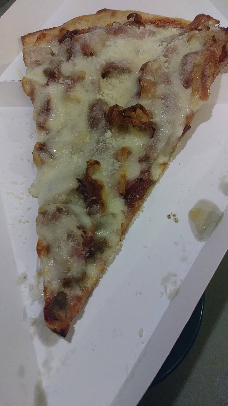 Mamma Lucia Pizza | restaurant | 2401 Liberty Heights Ave, Baltimore, MD 21215, USA | 4105232284 OR +1 410-523-2284