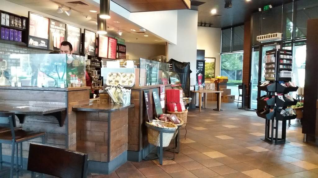 Starbucks | cafe | 2325 Kern St, Fresno, CA 93721, USA | 5594990593 OR +1 559-499-0593