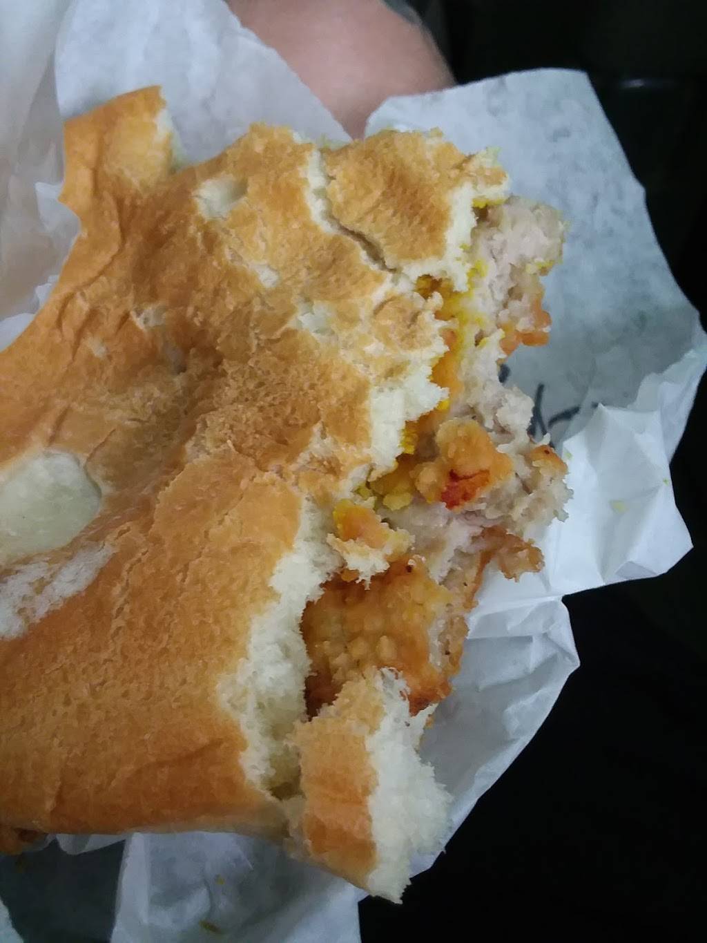 Chuckburger | restaurant | 2318 SE 6th Ave, Topeka, KS 66607, USA | 7853541540 OR +1 785-354-1540