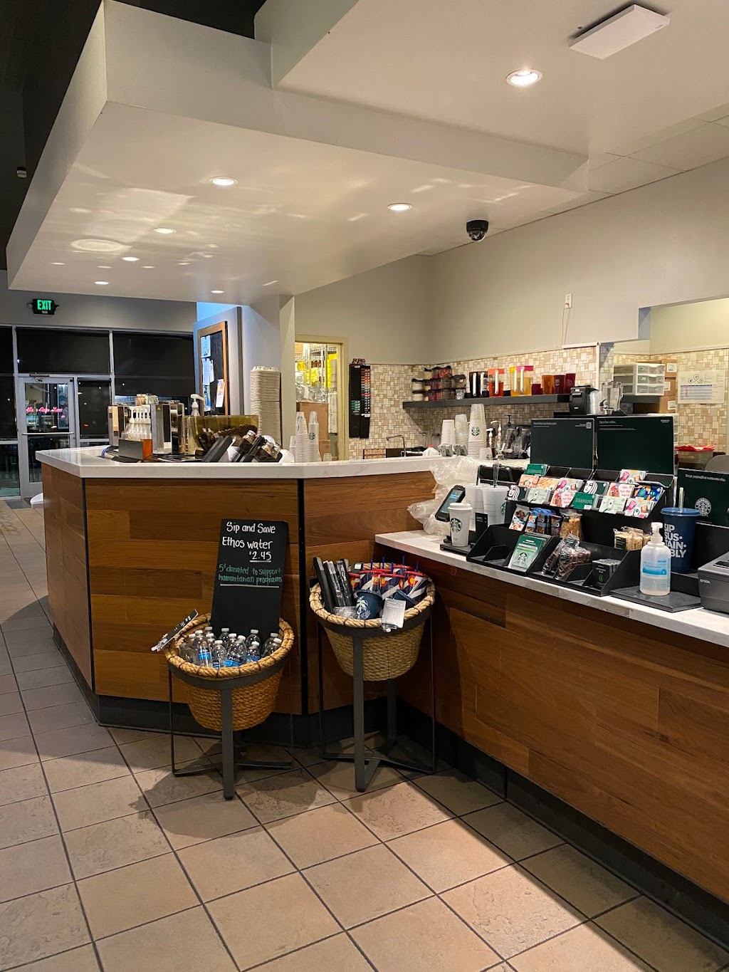 Starbucks | cafe | 2504 US-6, Grand Junction, CO 81505, USA | 9702410176 OR +1 970-241-0176