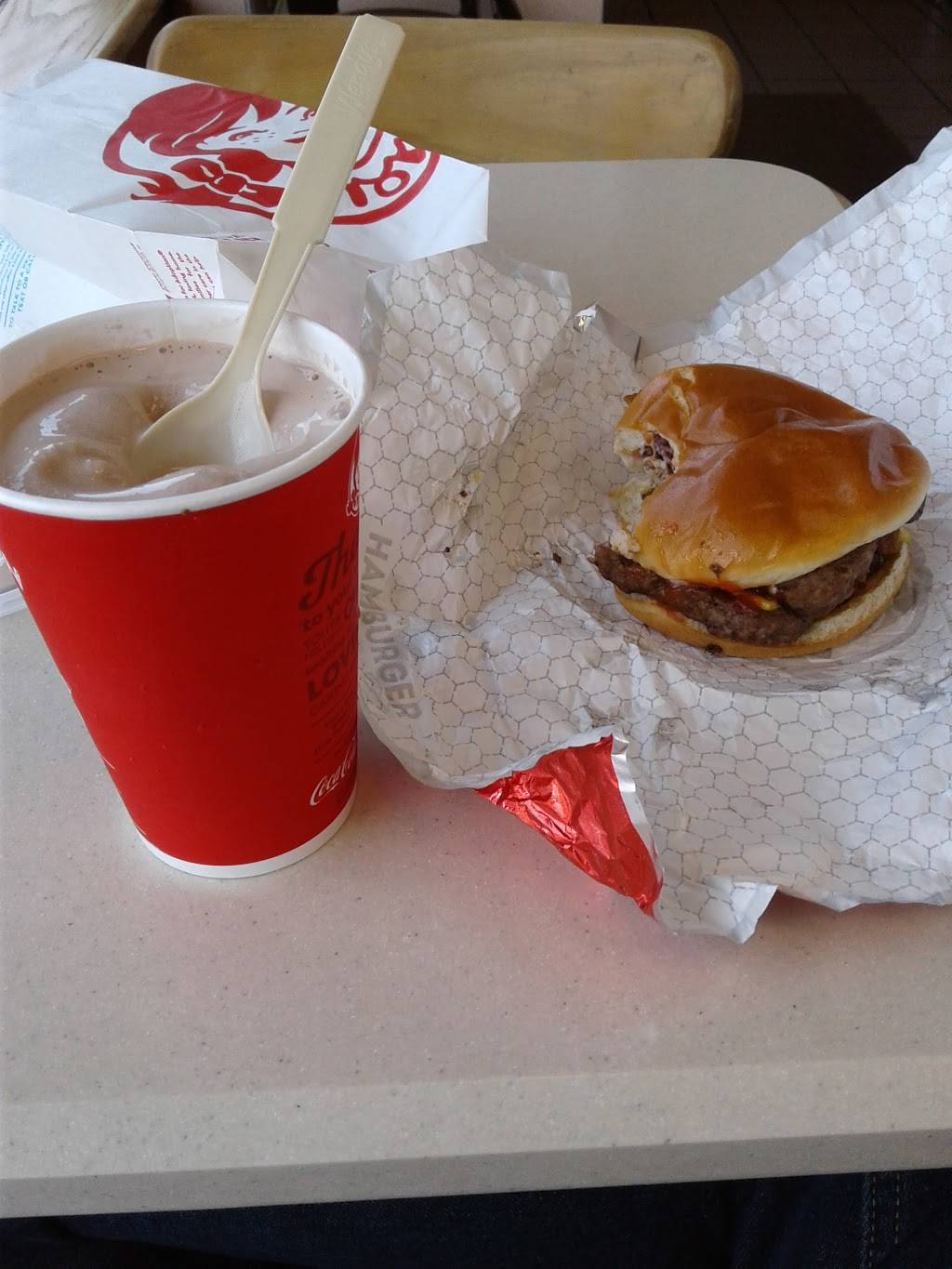 Wendys | restaurant | 1085 Broad St, Sumter, SC 29150, USA | 8037570970 OR +1 803-757-0970