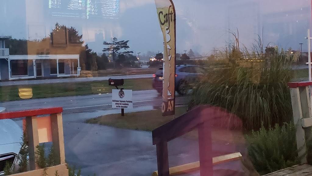 Ocean Pours Taproom | restaurant | 759 Ocean Shores Blvd NW, Ocean Shores, WA 98569, USA | 3609409180 OR +1 360-940-9180