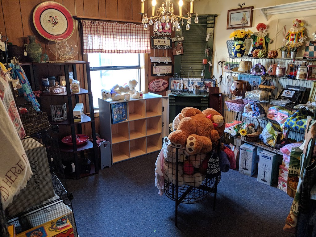 Aunt Nancys Family Restaurant | restaurant | 21 N 9th St, Show Low, AZ 85901, USA | 9282456909 OR +1 928-245-6909