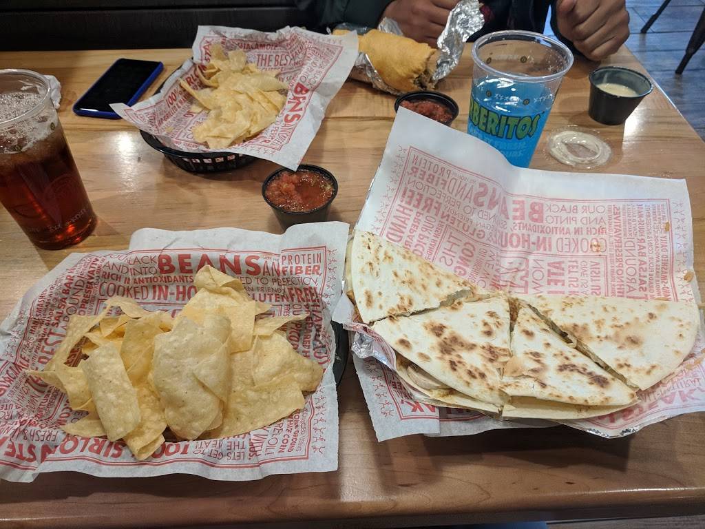 Barberitos Southwestern Grille & Cantina | restaurant | 2408 Spring Garden St D, Greensboro, NC 27403, USA | 3366637148 OR +1 336-663-7148