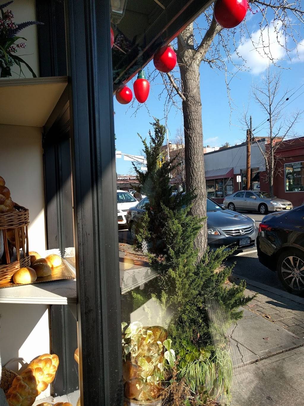 Patisserie Florentine | cafe | 10 South Dean Street, Englewood, NJ 07631, USA | 2014084890 OR +1 201-408-4890