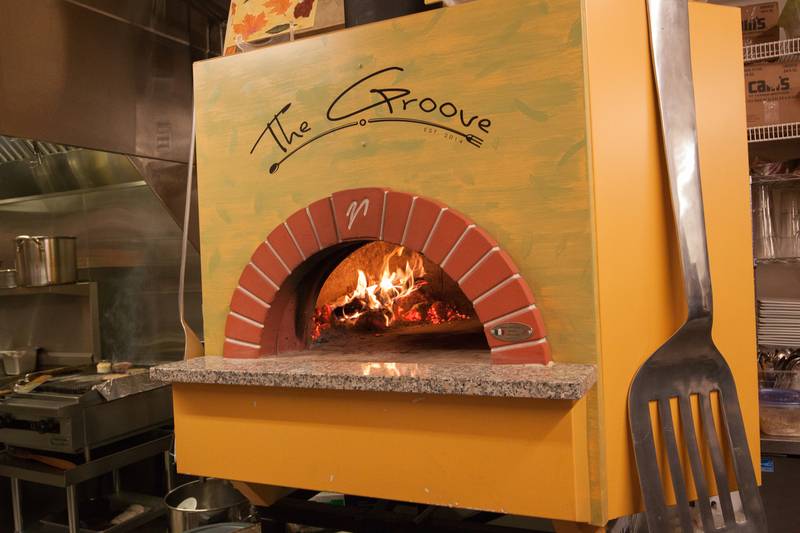 The Groove Steak & Lobster House | restaurant | 2001 Business, Hwy 35 N Bypass, Rockport, TX 78382, USA | 3617293663 OR +1 361-729-3663