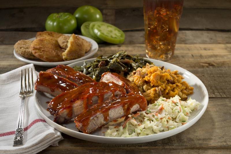 Freds Country Kitchen | restaurant | 132 Mitchell St SW, Atlanta, GA 30303, USA | 4045245665 OR +1 404-524-5665