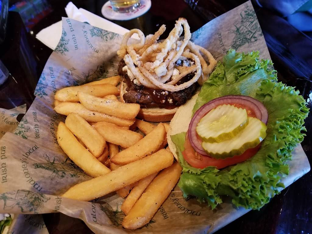 Maloneys Local Irish Pub Carrollwood | restaurant | 12904 N Dale Mabry Hwy, Tampa, FL 33618, USA | 8132525526 OR +1 813-252-5526