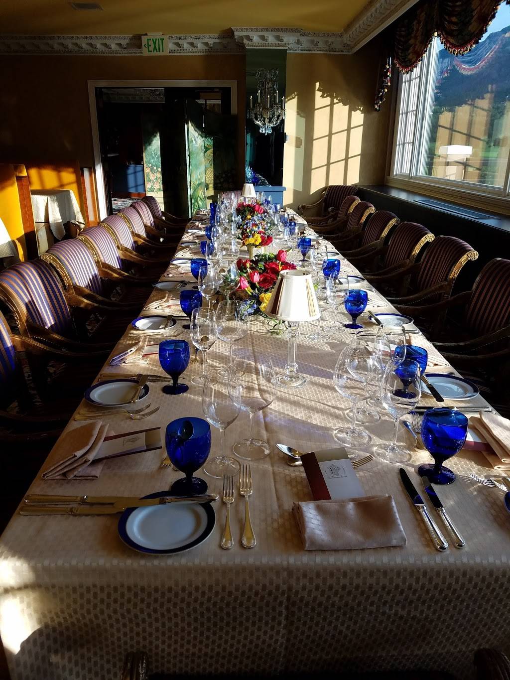 Penrose Room | restaurant | 1 Lake Ave, Colorado Springs, CO 80906, USA | 7195775773 OR +1 719-577-5773