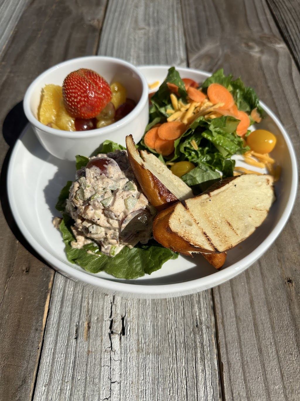 Uncle Worms Texas Cuisine | restaurant | 6500 N 19th St, Waco, TX 76708, USA | 2547321108 OR +1 254-732-1108