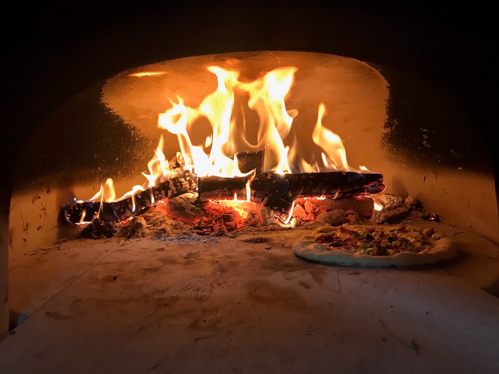 Log Home Wood Fired Pizza | restaurant | 242 MN-210, McGregor, MN 55760, USA | 2187687992 OR +1 218-768-7992