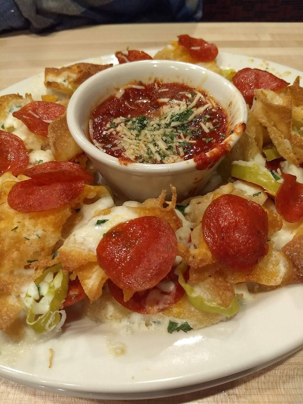 Old Chicago Pizza & Taproom | restaurant | 10920 N Ambassador Dr, Kansas City, MO 64153, USA | 8163211901 OR +1 816-321-1901