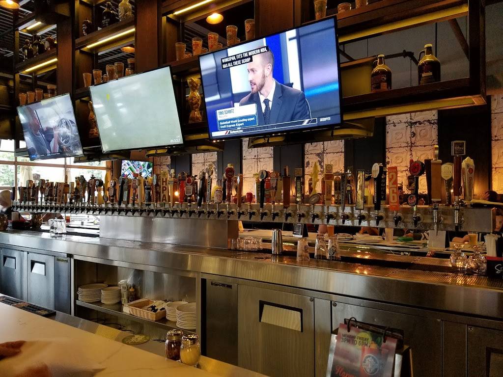 Parrys Pizzeria & Bar | restaurant | 100 E 120th Ave, Northglenn, CO 80233, USA | 3034511313 OR +1 303-451-1313