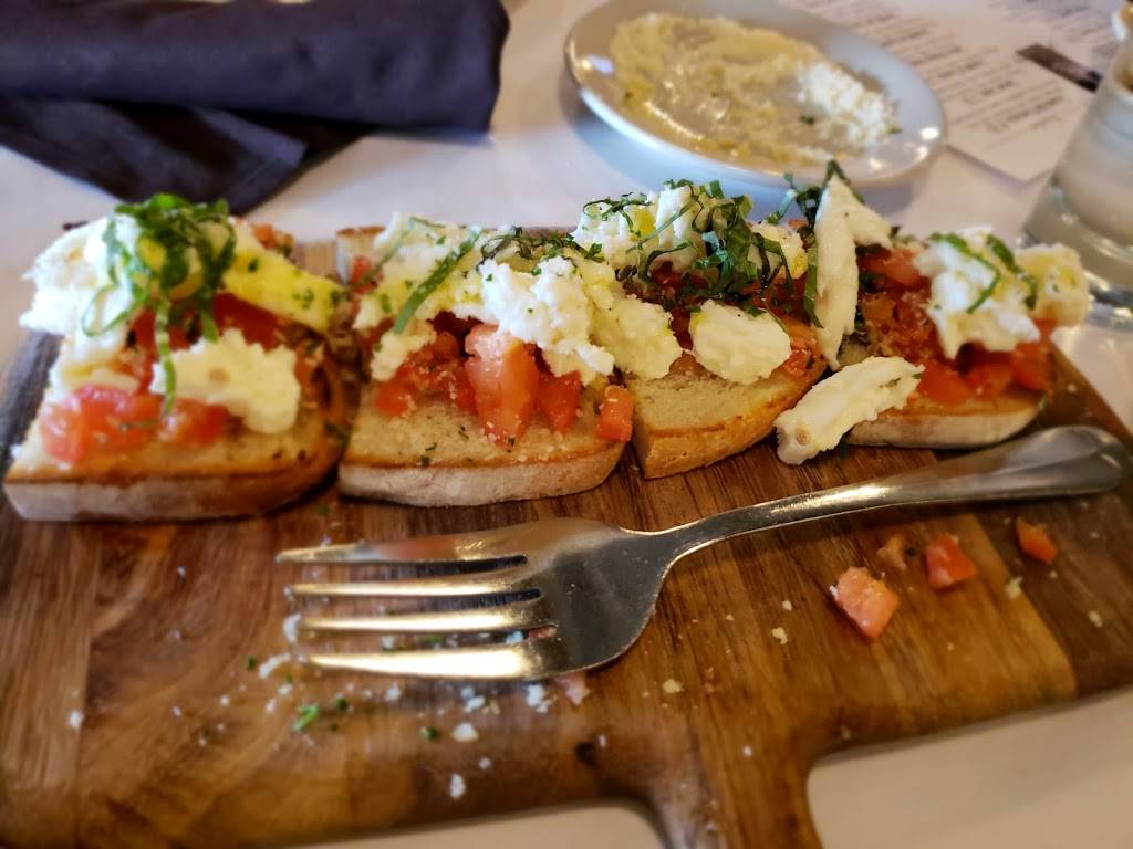 Francescas on 95th | restaurant | 6248 95th St, Oak Lawn, IL 60453, USA | 7085987007 OR +1 708-598-7007