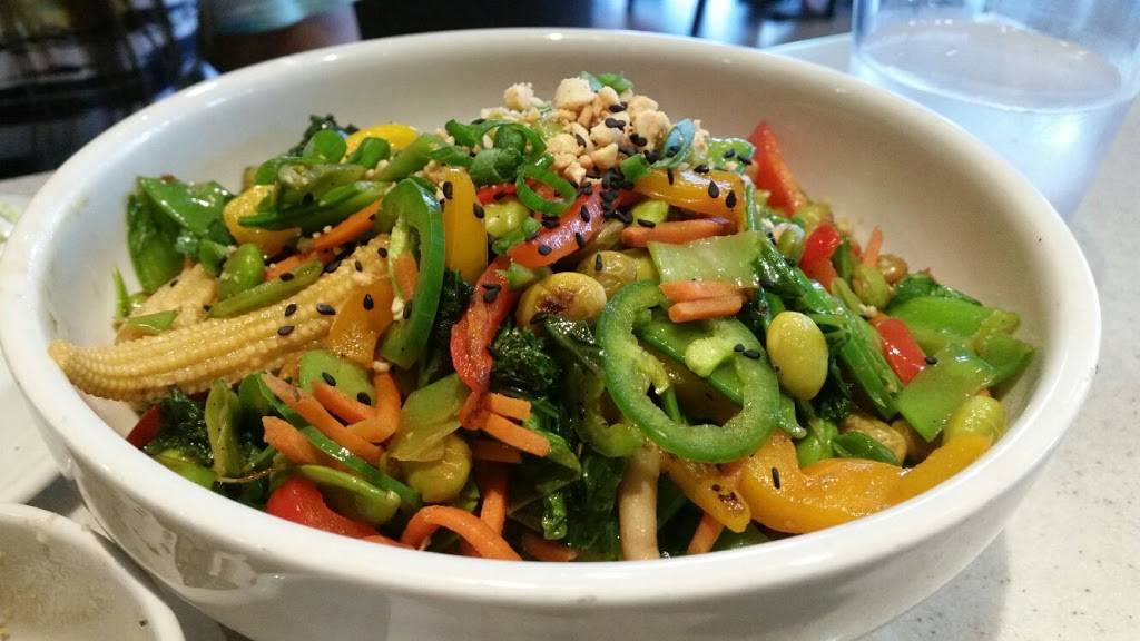 Standard Market Grill | restaurant | 1508 Aurora Ave, Naperville, IL 60540, USA | 6305361620 OR +1 630-536-1620