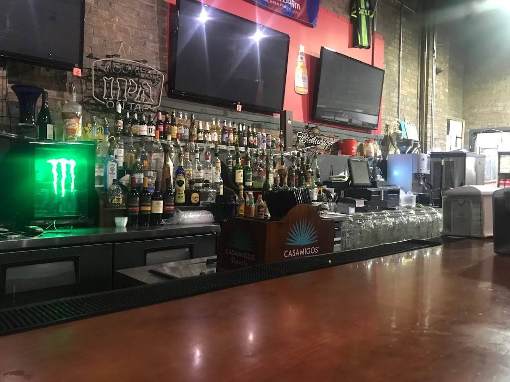 CFA Clubhouse | restaurant | 6122 N Clark St, Chicago, IL 60660, USA | 7739065920 OR +1 773-906-5920