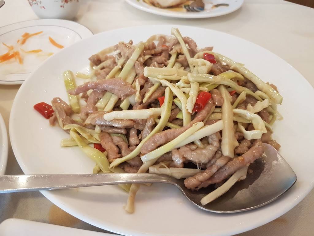 Legend of Taste | restaurant | 2002 Utopia Pkwy, Whitestone, NY 11357, USA | 7184234888 OR +1 718-423-4888