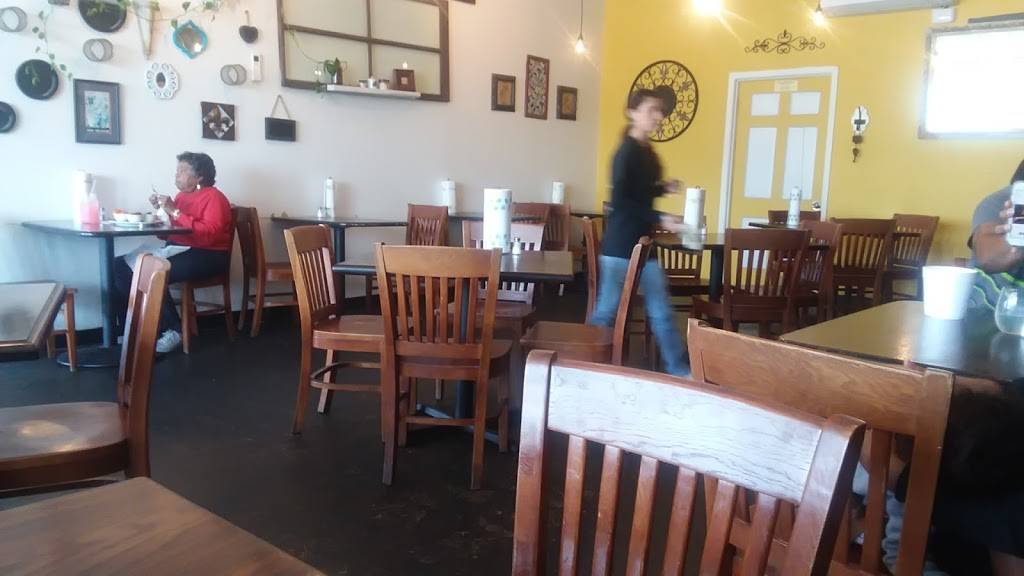 Viola & Agnes Neo Soul Cafe | restaurant | 18091 Upper Bay Rd, Houston, TX 77058, USA | 2813332620 OR +1 281-333-2620