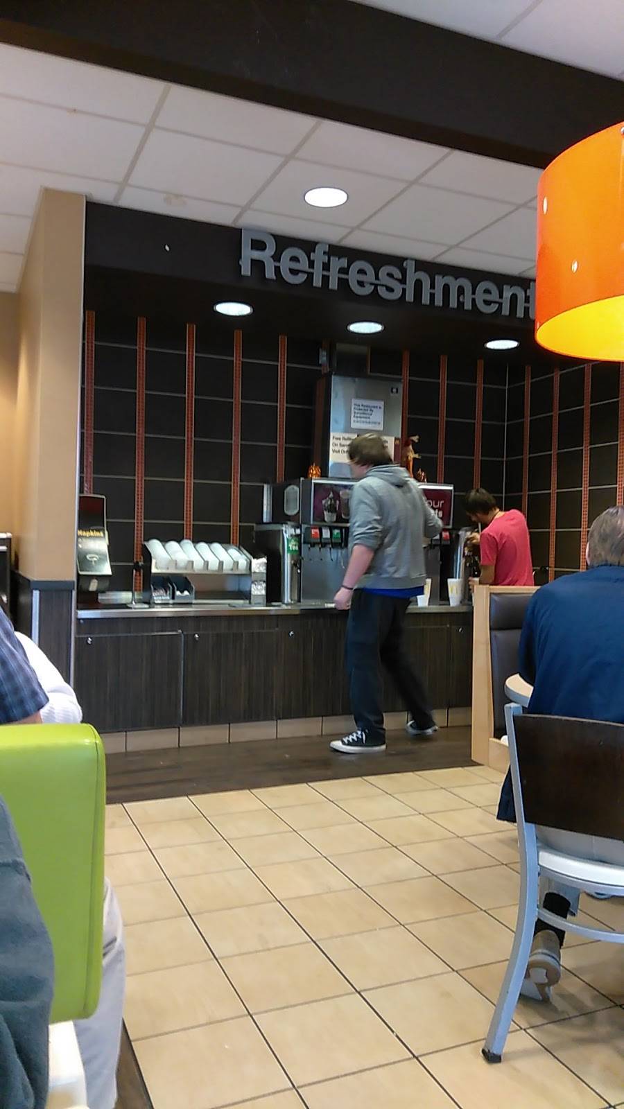 McDonalds | cafe | 2627 Jackson St, Paducah, KY 42001, USA | 2704421833 OR +1 270-442-1833