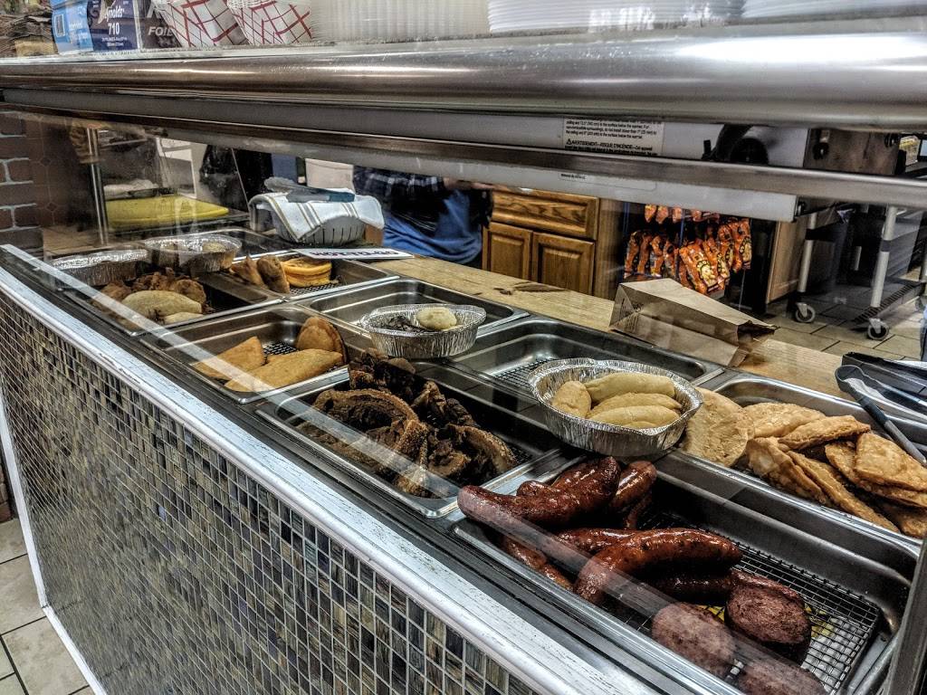 Macondo | restaurant | 1154 Main Ave, Clifton, NJ 07011, USA | 9734055028 OR +1 973-405-5028