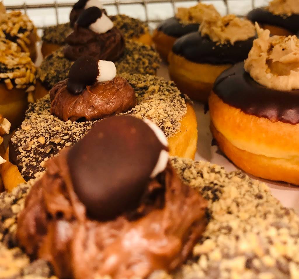 Portia’s Donuts | bakery | 5821 route 422 hwy west, Indiana, PA 15701, USA | 7246641728 OR +1 724-664-1728