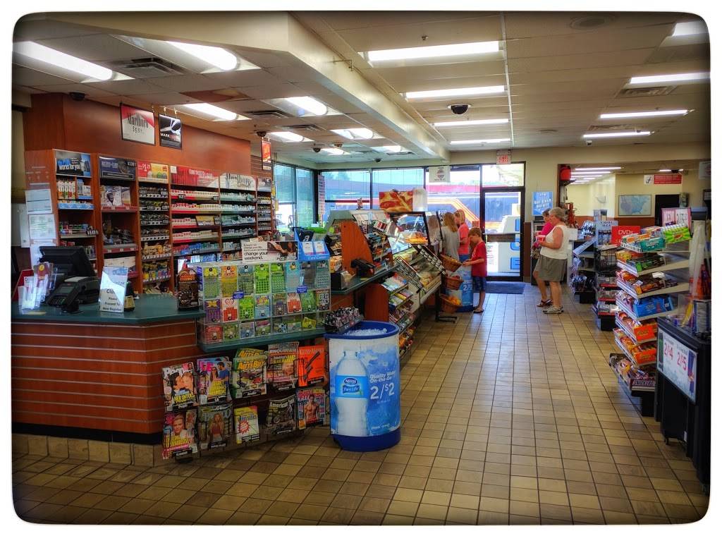 Flying J Travel Center | restaurant | 111 Mill St, Latta, SC 29565, USA | 8437525047 OR +1 843-752-5047