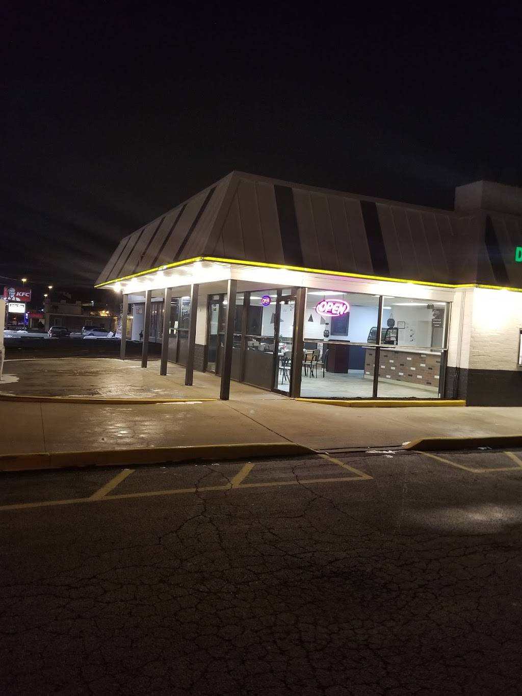 Friburger Gourmet | restaurant | 3707 Belmont Ave, Youngstown, OH 44505, USA | 3307074646 OR +1 330-707-4646