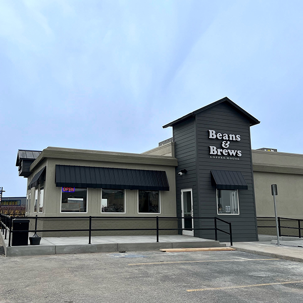 Beans & Brews Coffeehouse | cafe | 4691 Midland Dr, West Haven, UT 84401, USA | 3854320579 OR +1 385-432-0579