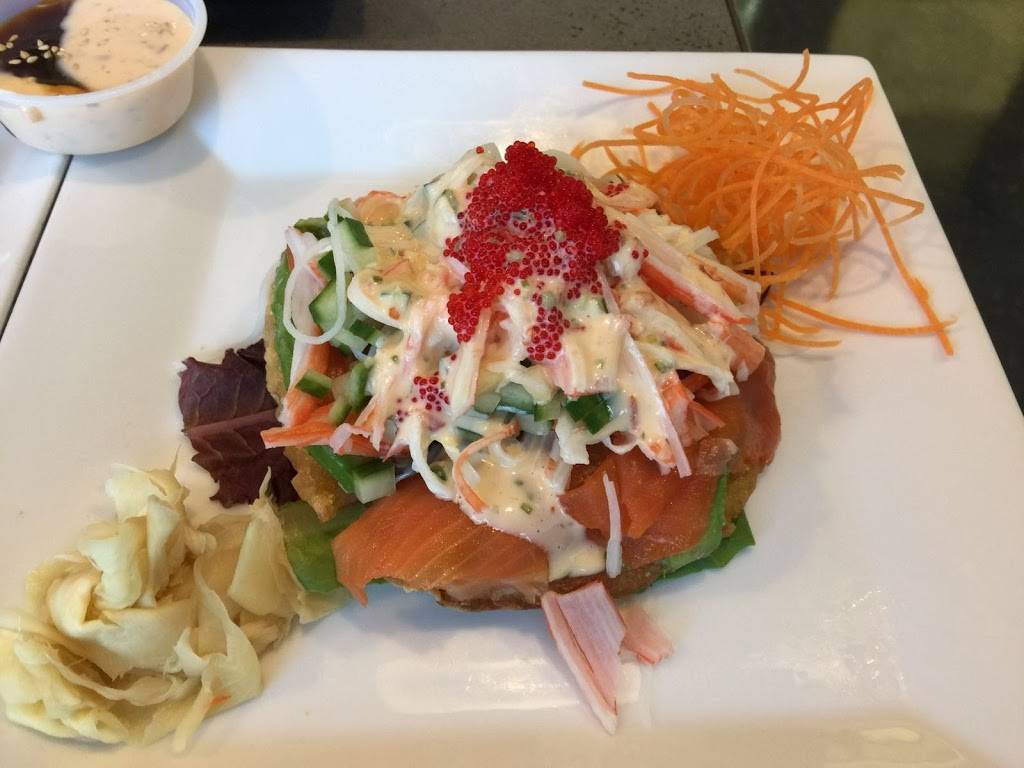 Sandwiches Cao Lanh | restaurant | 2651 Rue Ontario E, Montréal, QC H2K 1X1, Canada | 5145236334 OR +1 514-523-6334