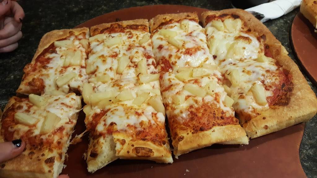 Pizza Hut | restaurant | 6712 Ritchie Hwy, Glen Burnie, MD 21061, USA | 4107615646 OR +1 410-761-5646