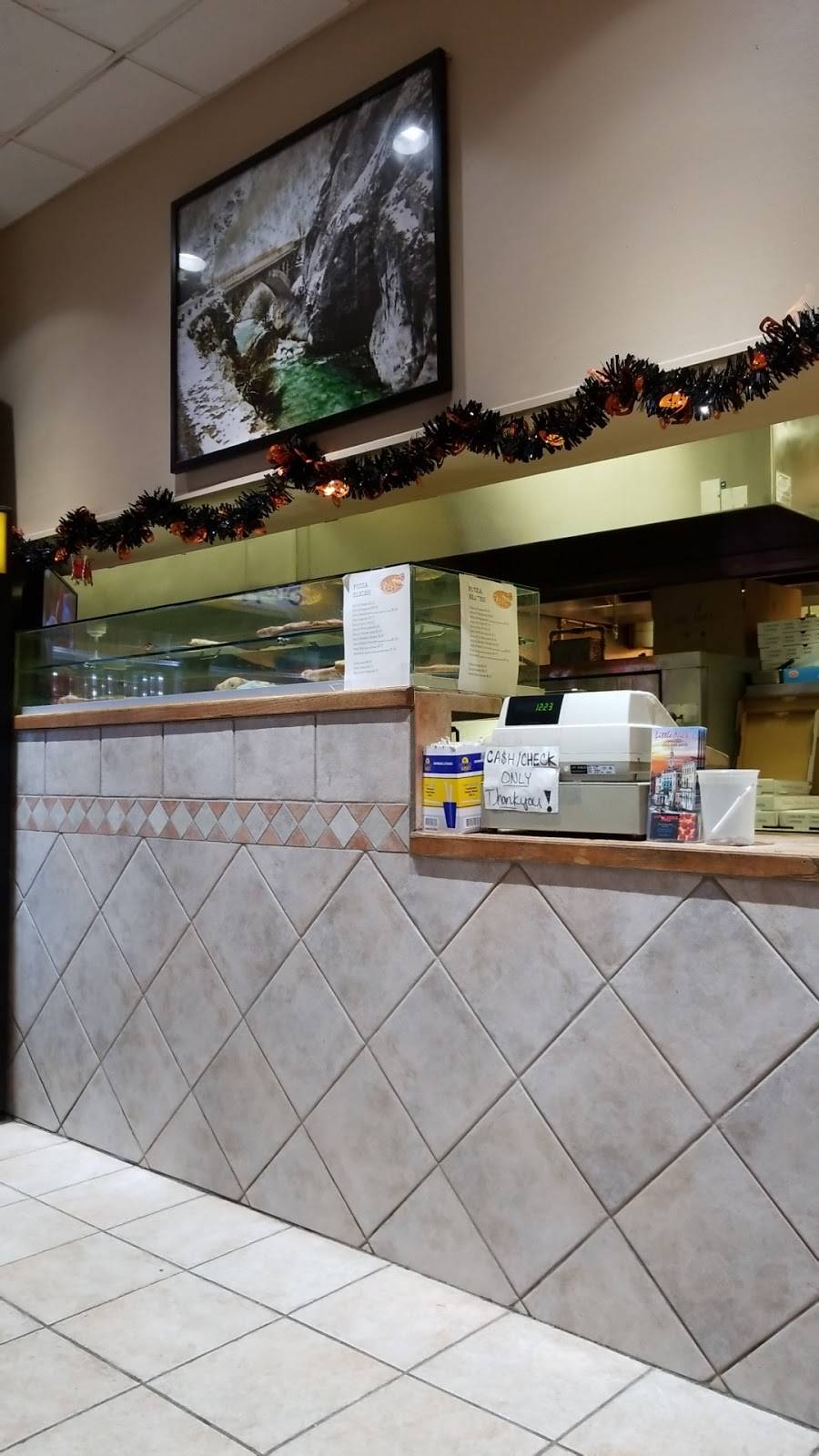 Little Nicks Pizza & Pasta | restaurant | 14 Chestnut Hill Rd, Norwalk, CT 06851, USA | 2038498419 OR +1 203-849-8419