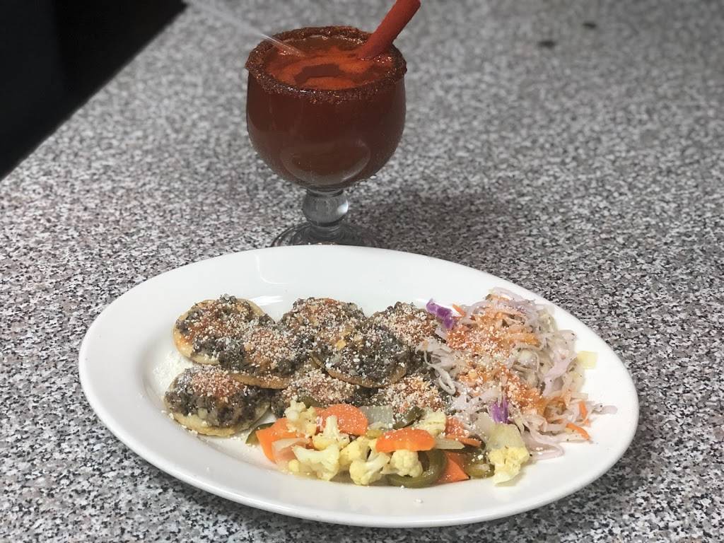 Amigos Restaurant & latín food | restaurant | 1664 Sycamore View Rd Suite 102, Memphis, TN 38134, USA | 9012075700 OR +1 901-207-5700