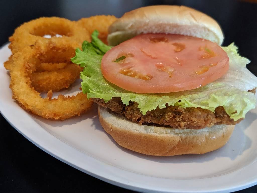 The World Famous Stadium Inn | meal takeaway | 3007 Fort Ave, Lynchburg, VA 24501, USA | 4346164199 OR +1 434-616-4199