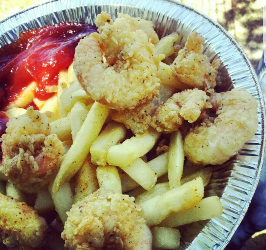 Taste of New Orleans | restaurant | 9034 S Commercial Ave # 1, Chicago, IL 60617, USA | 7732214556 OR +1 773-221-4556