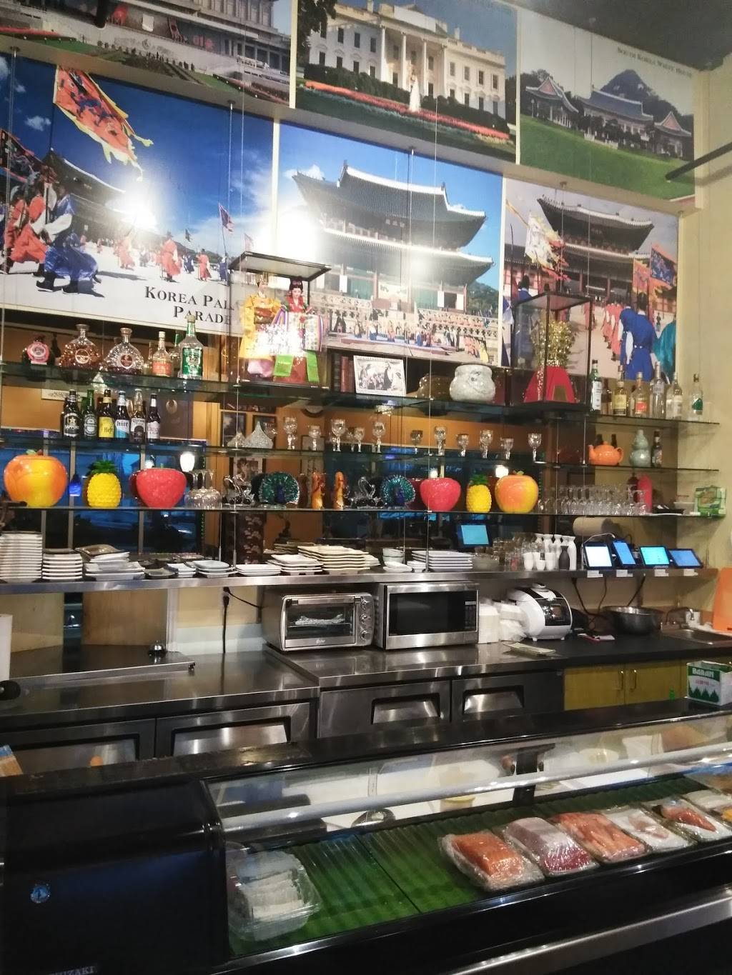 Happy Bibimbap House 2 | restaurant | 4204 NE Halsey St, Portland, OR 97213, USA | 9712717065 OR +1 971-271-7065