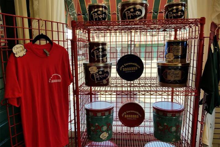 JTs CarmelKorn Station | restaurant | 108 S Seminary St, Galesburg, IL 61401, USA | 3093433339 OR +1 309-343-3339