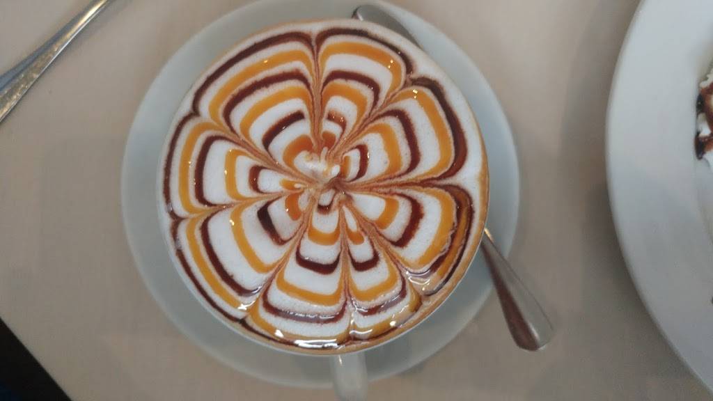 Scaramellas | restaurant | 1 Southfield Ave, Dobbs Ferry, NY 10522, USA | 9146936024 OR +1 914-693-6024