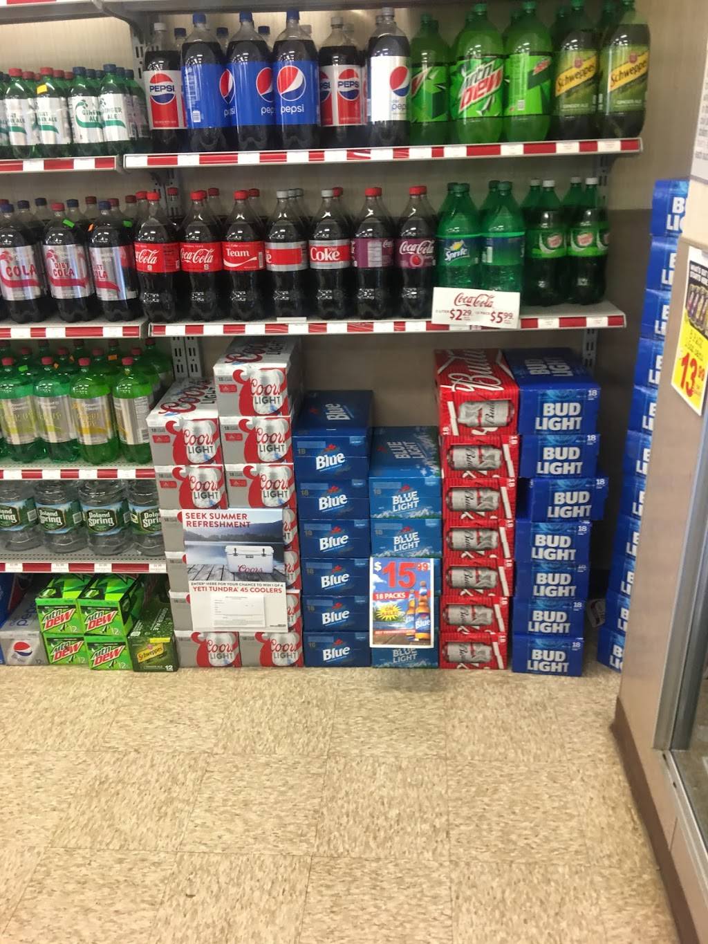 Stewarts Shops | cafe | 124 W Main St, Waterville, NY 13480, USA | 3158418386 OR +1 315-841-8386