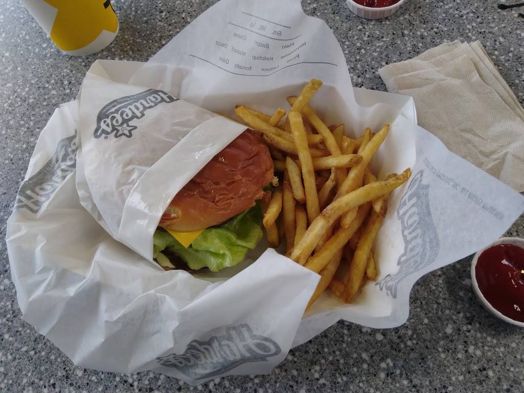 Hardees | restaurant | 609 N Campbell Station Rd, Knoxville, TN 37934, USA | 8656753792 OR +1 865-675-3792