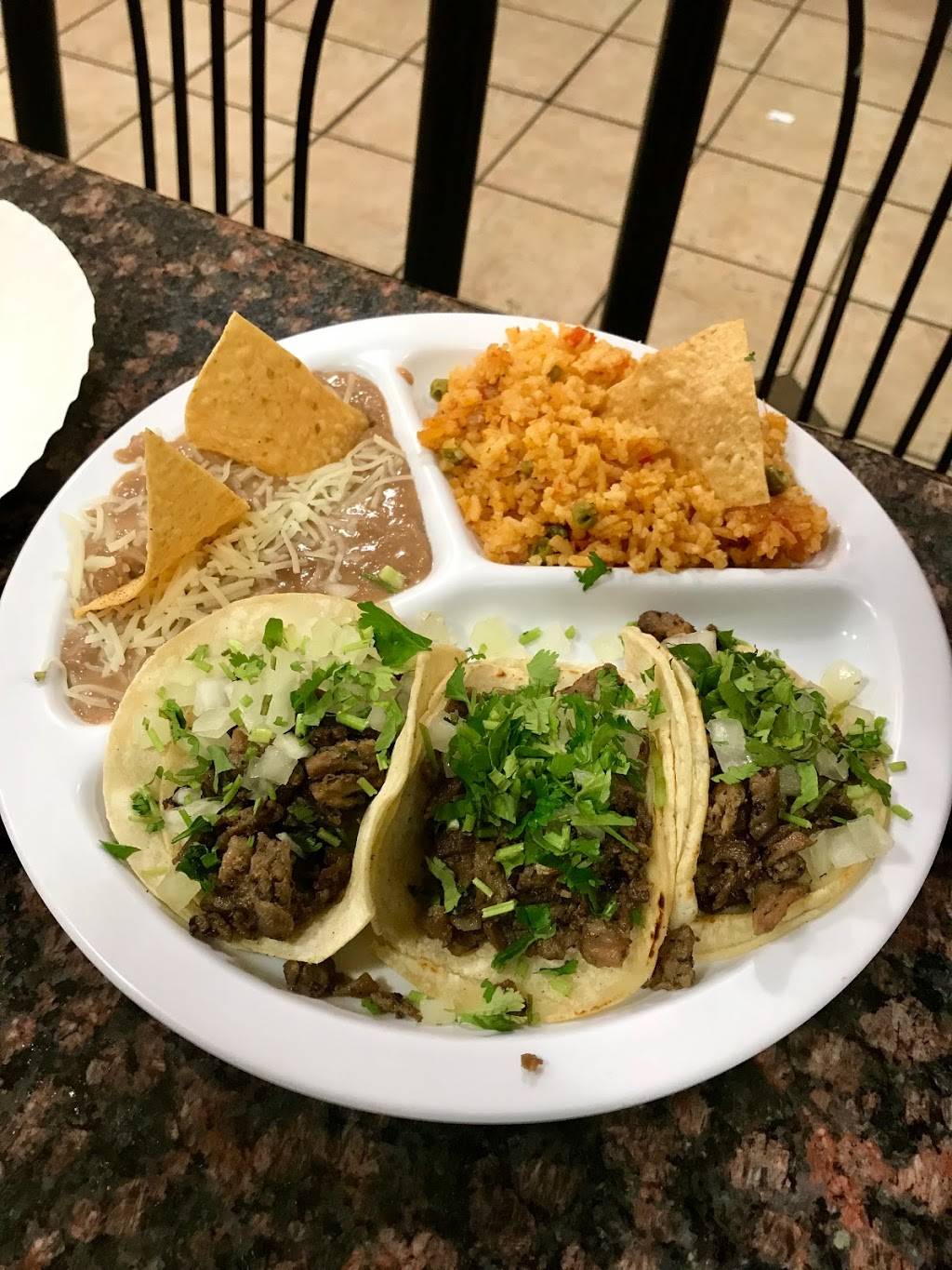 Taqueria De Jose | restaurant | 1145 N Mt Vernon Ave, Colton, CA 92324, USA | 9098720114 OR +1 909-872-0114