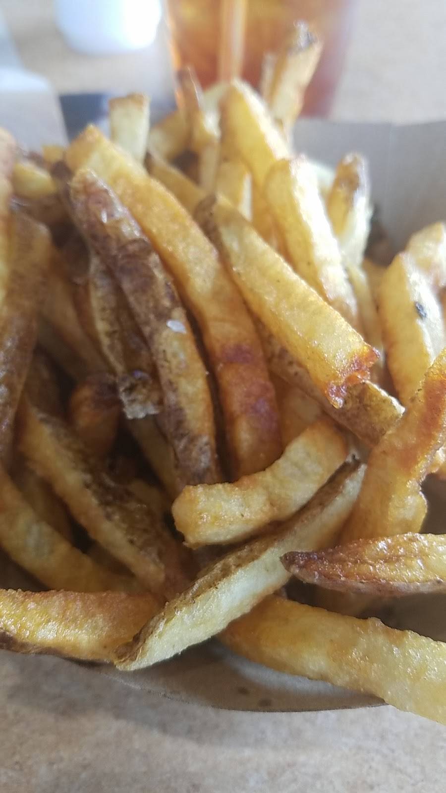 Cheeseburger Bobbys | restaurant | 2060 Cumming Hwy, Canton, GA 30114, USA | 7704790411 OR +1 770-479-0411