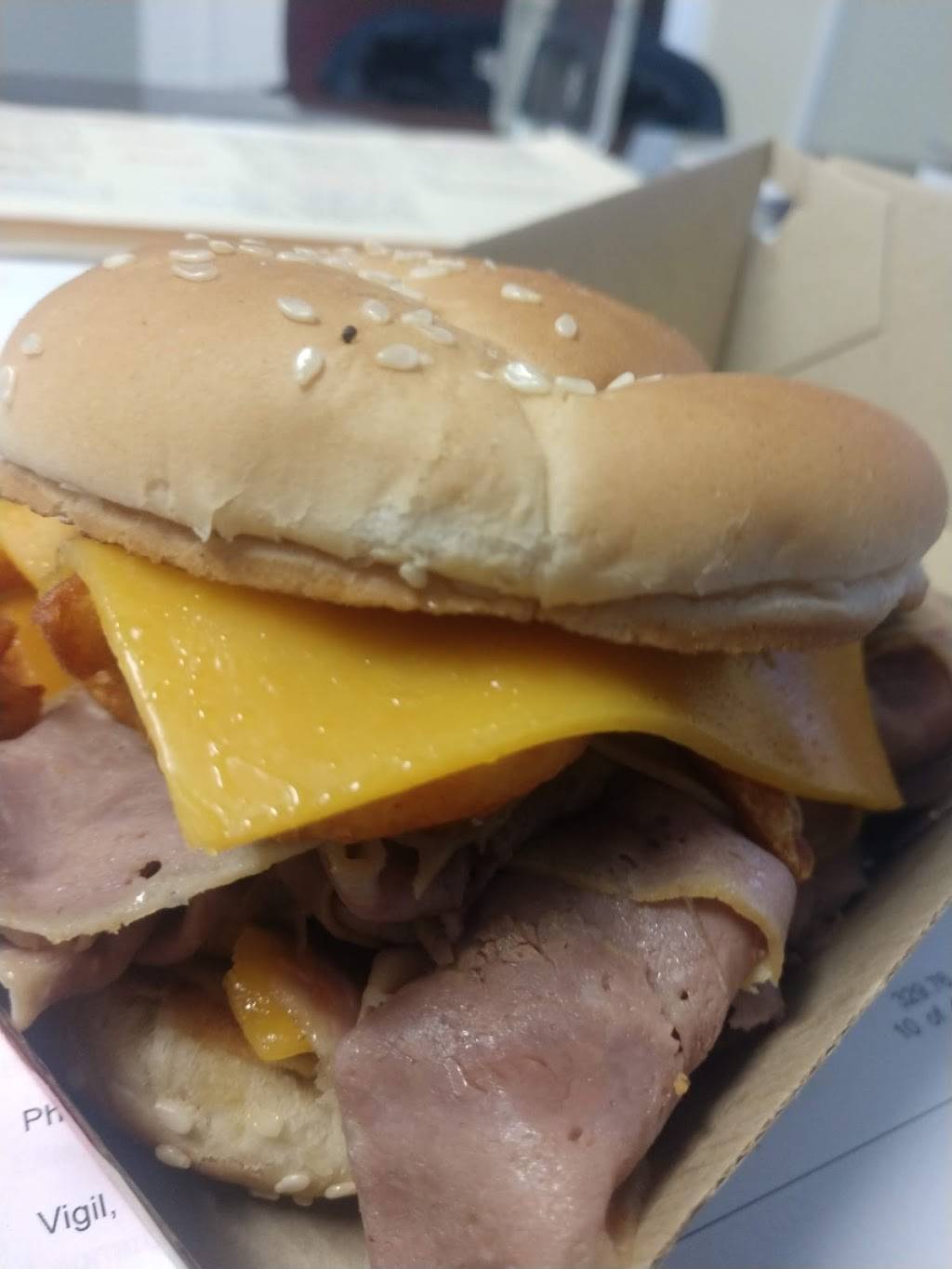 Arbys | restaurant | 1720 E Market St, Smithfield, NC 27577, USA | 9199342602 OR +1 919-934-2602