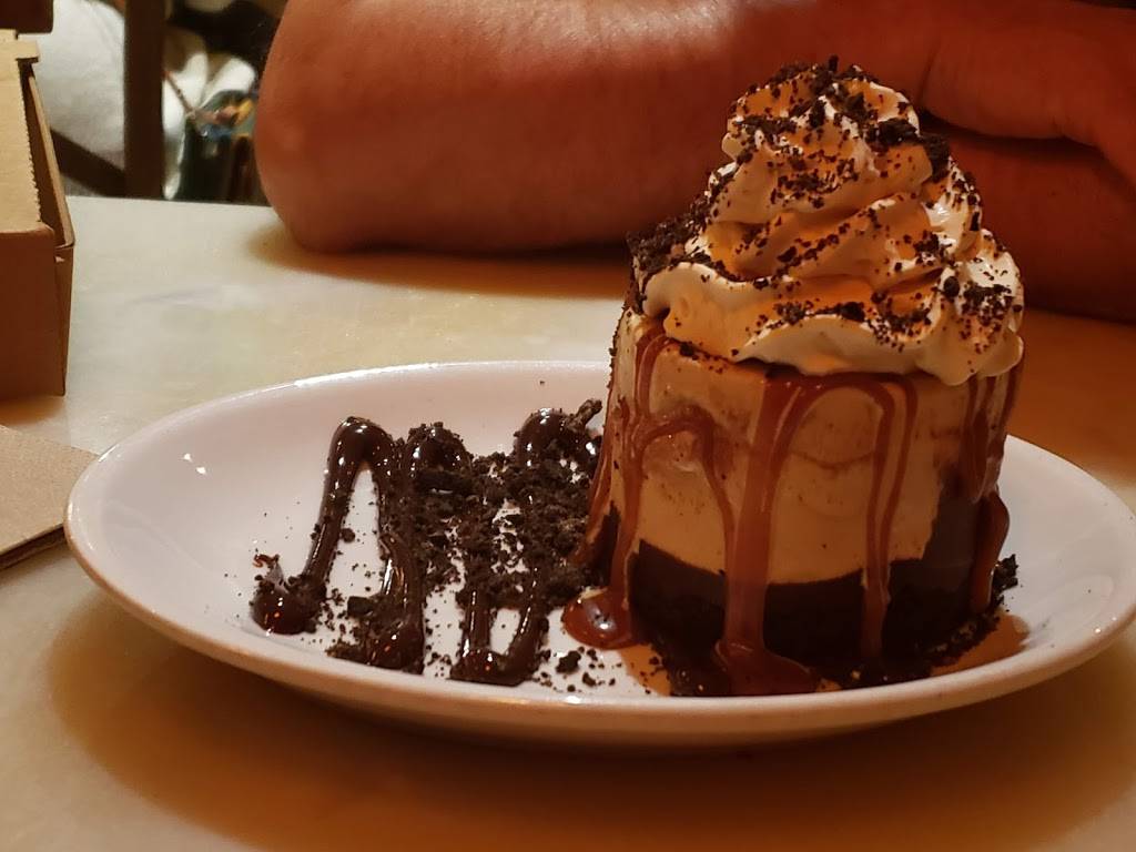 The Goat & Vine | restaurant | 41911 5th St #100, Temecula, CA 92590, USA | 9516955600 OR +1 951-695-5600