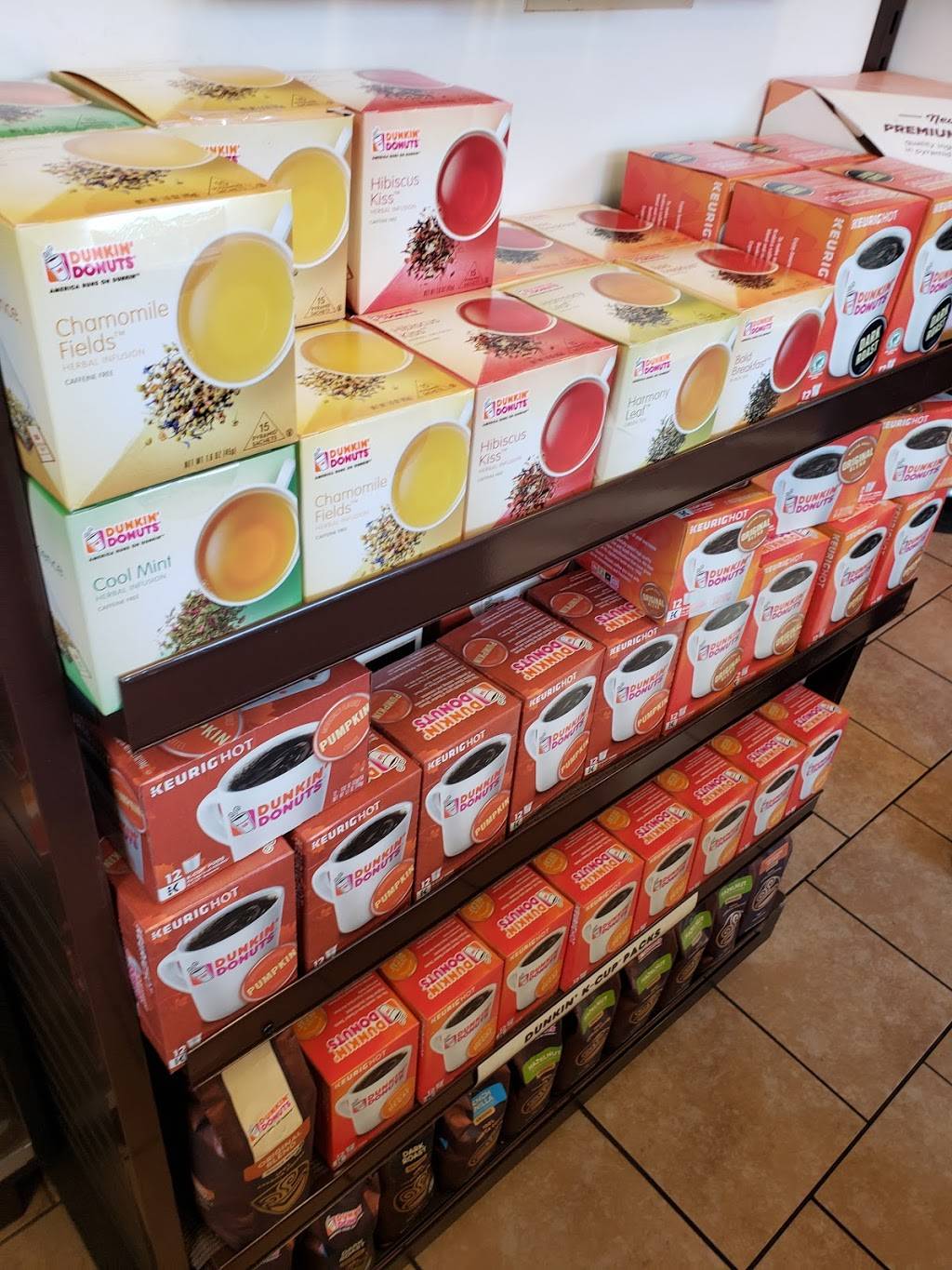 Dunkin | bakery | 1084 Main St, East Hartford, CT 06108, USA | 8602910677 OR +1 860-291-0677