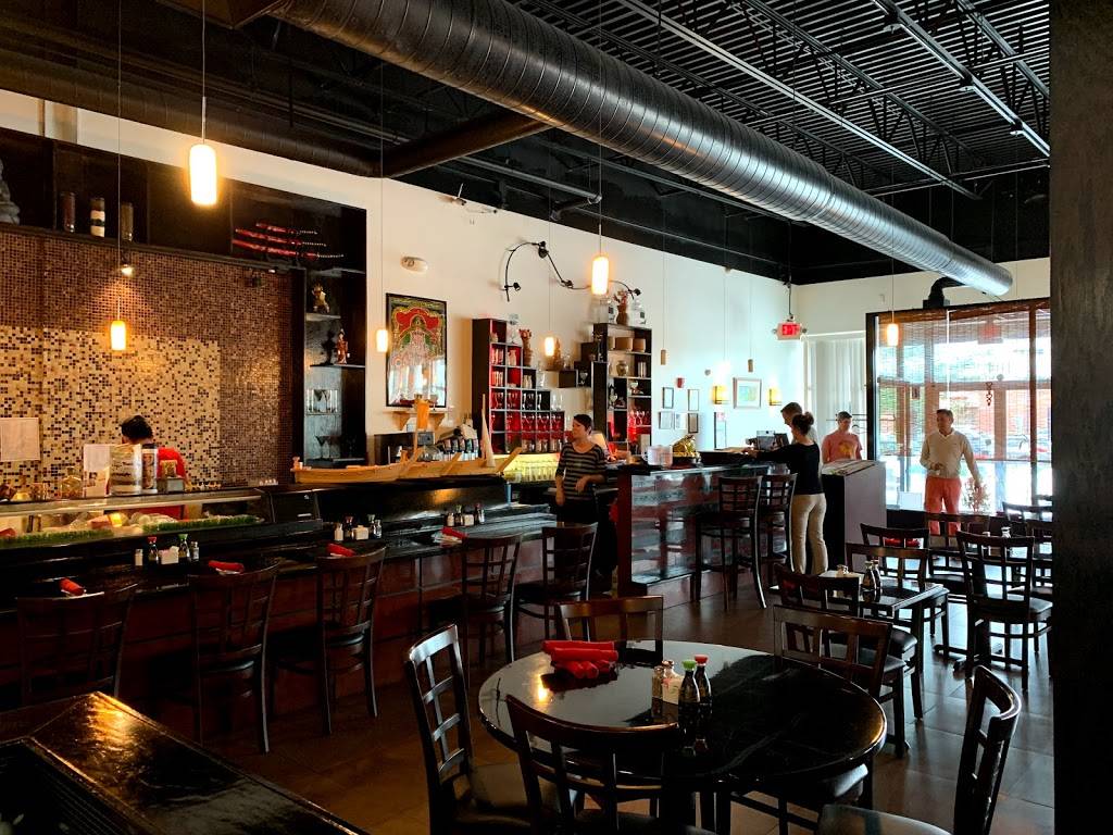 Uthai Authentic cuisine and sushi bar | restaurant | 2359 Oregon Pike #104, Lancaster, PA 17601, USA | 7172086888 OR +1 717-208-6888