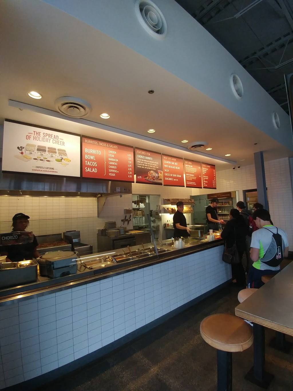 Chipotle Mexican Grill | restaurant | 3227 W Addison St, Chicago, IL 60618, USA | 7735962588 OR +1 773-596-2588