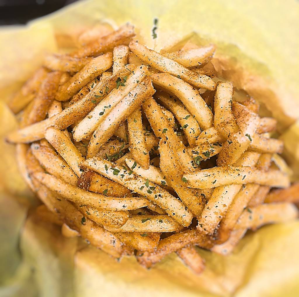 Toms Burger & Philly Steak Subs | restaurant | 1398 E Highland Ave, San Bernardino, CA 92404, USA | 9098839126 OR +1 909-883-9126