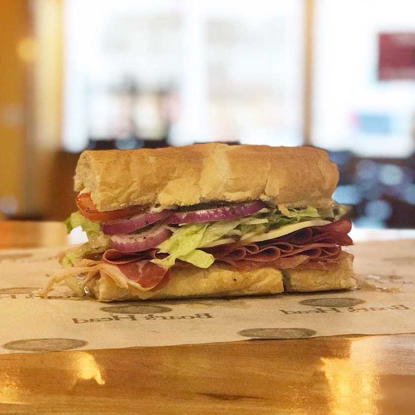 Capitanos Deli & Sweets | restaurant | 220 S Bridge St, Yorkville, IL 60560, USA | 6308829173 OR +1 630-882-9173