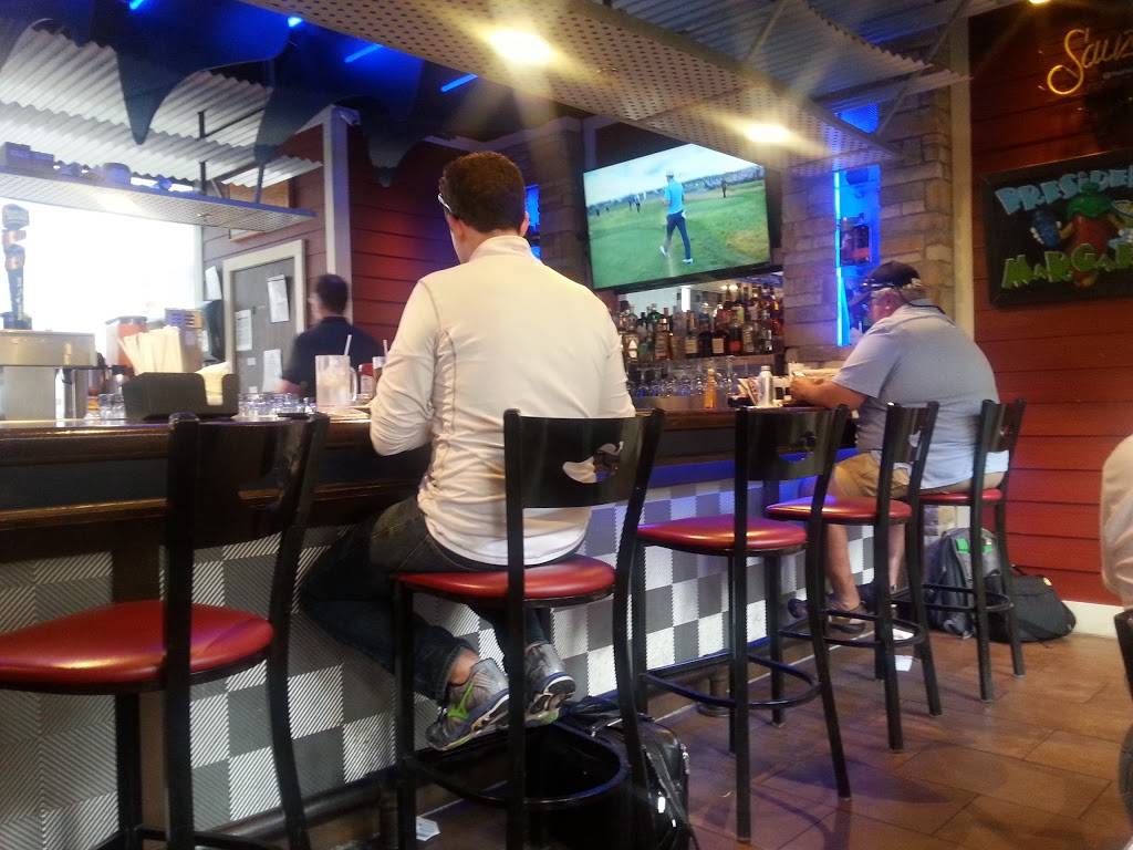 Chilis Grill & Bar | meal takeaway | General Mitchell International Airport (MKE), 5300 S Howell Ave, Milwaukee, WI 53207, USA | 4147475252 OR +1 414-747-5252